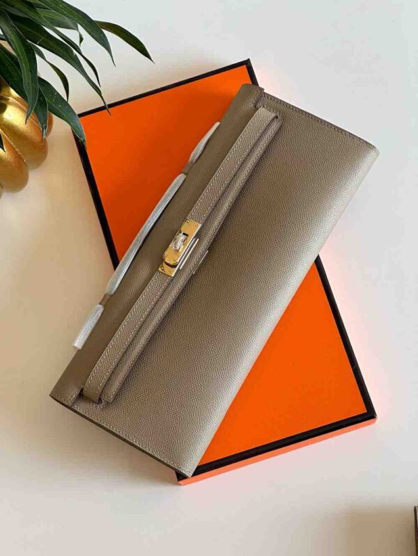 Hermès Epsom Kelly Wallet - Image 2