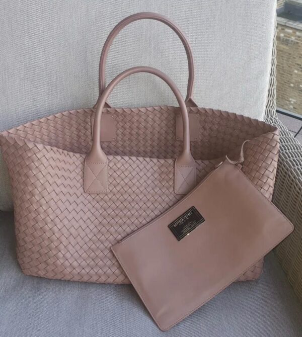 Woman Bottega Veneta Cabat - Image 8