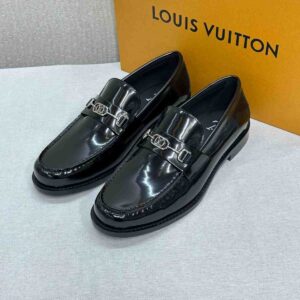 Louis Vuitton Men's Black Shoes