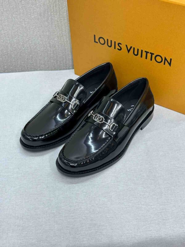 Louis Vuitton Men's Black Shoes