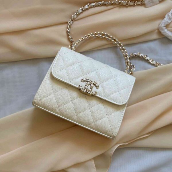 CHANEL 23P Kelly Clutch Top Handle with Chain - Image 2