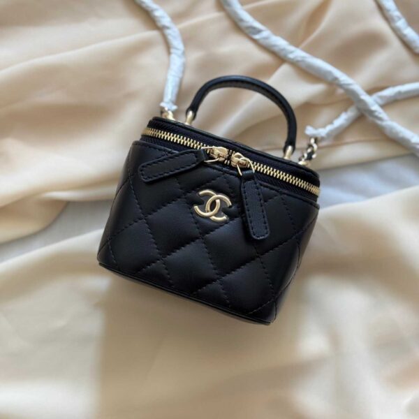 Chanel Mini Vanity clutch - Image 7