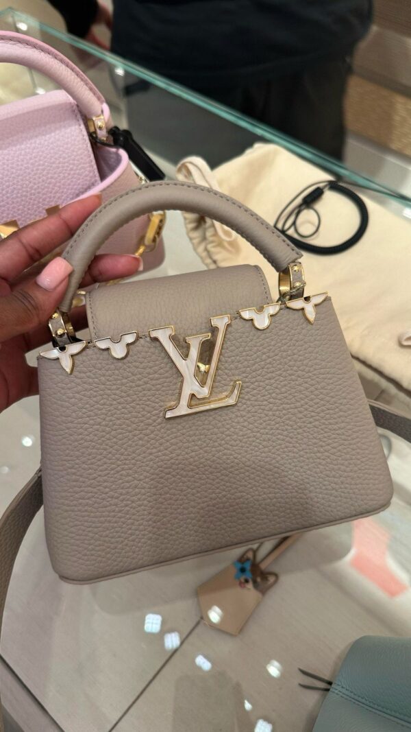 Louis Vuitton Capucines Mini - Image 13