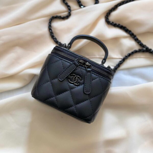 Chanel Mini Vanity clutch - Image 5