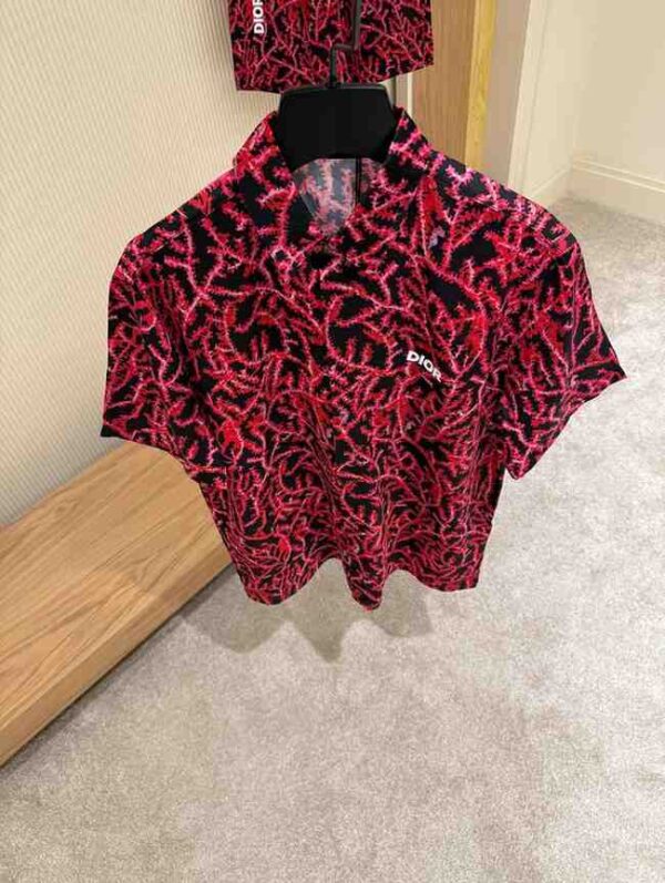 Dior Italic Short-Sleeved Shirt Black and Red - Image 2