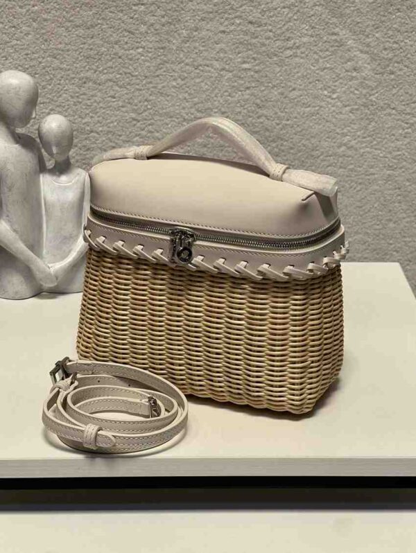 Loro Piana Wicker Extra Pocket L19 North-South - Image 3