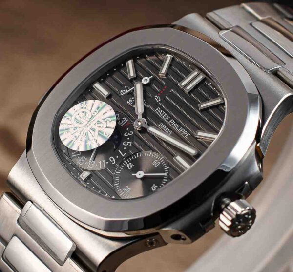 PATEK PHILIPPE NAUTILUS 5712/1A-001 - Image 3