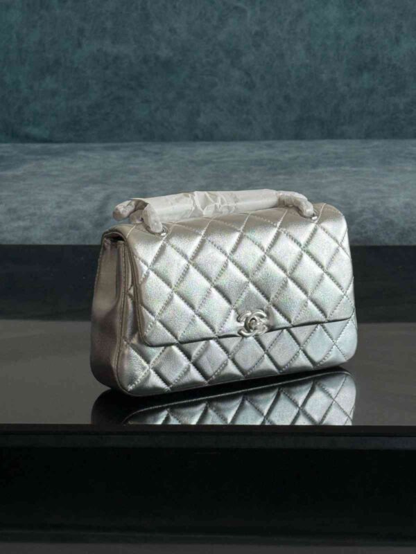 Chanel Matelasse Coco Handle Bag - Image 4