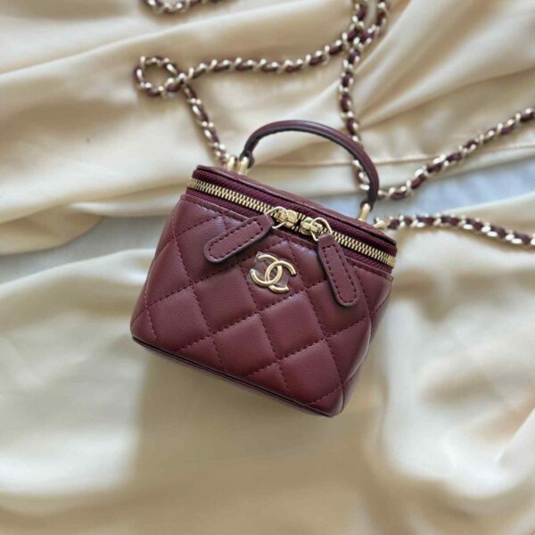 Chanel Mini Vanity clutch - Image 3