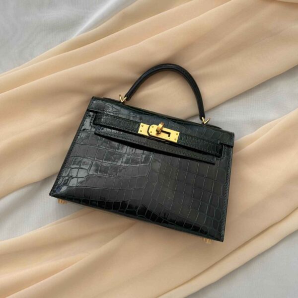 Hermes Shiny Alligator Mini Kelly