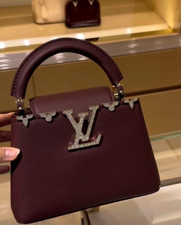 Louis Vuitton Capucines Mini - Image 3