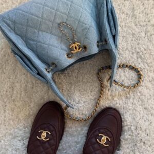 Chanel 25 handbag, Grained calfskin
