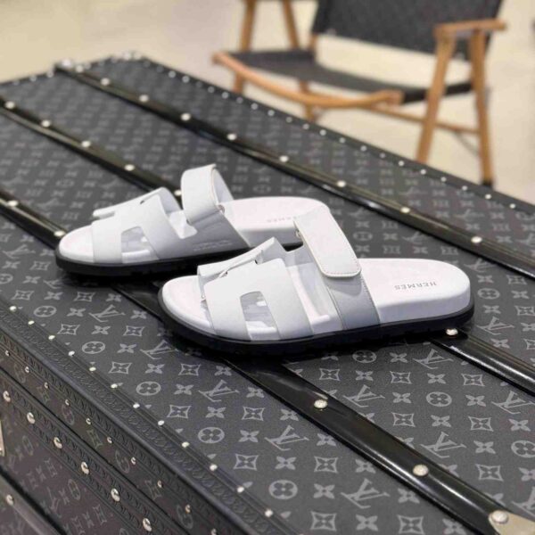 Hermes Chypre Sandals - Image 11