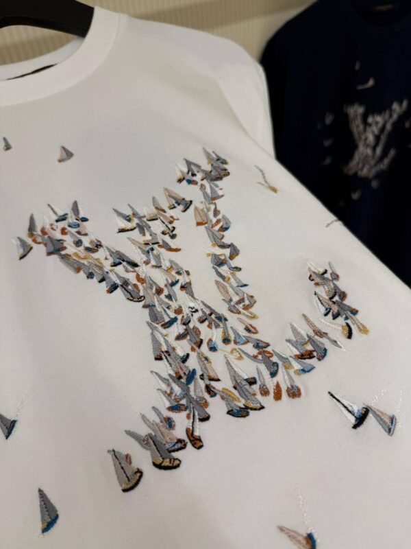 Louis Vuitton T-shirt - Image 2