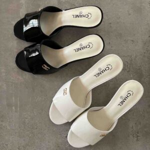 Chanel Black Patent Leather CC Slide Sandals