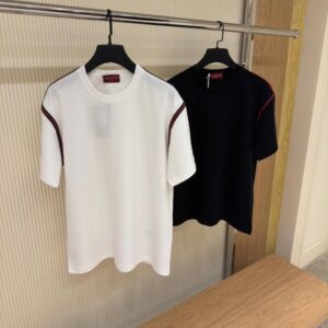 Gucci Tshirt For MEN