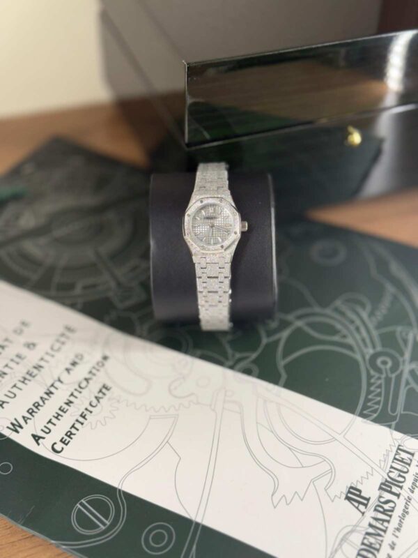 Audemars Piguet Royal Oak Mini Quartz Frosted 23 - Image 4