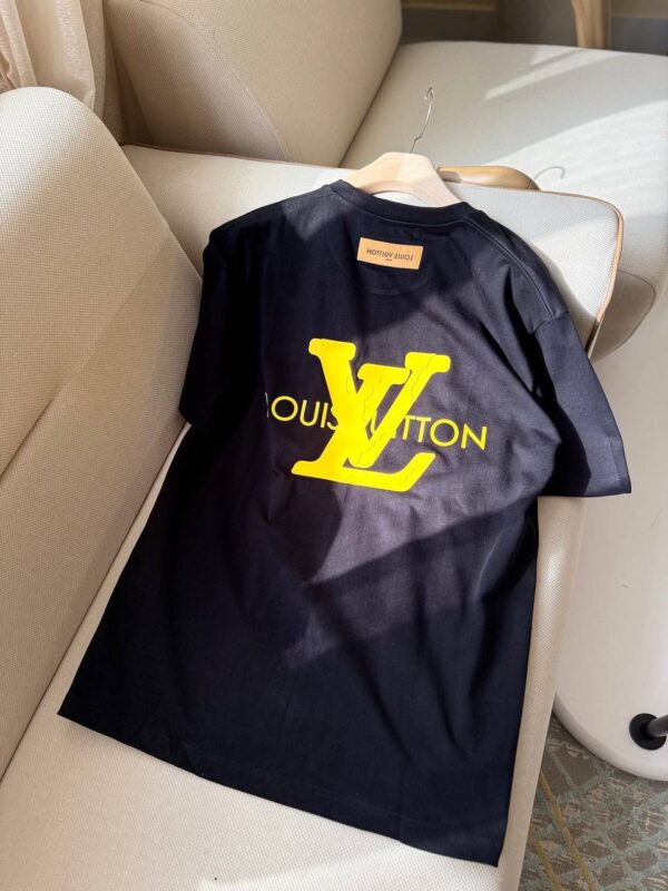 Louis Vuitton T-shirt