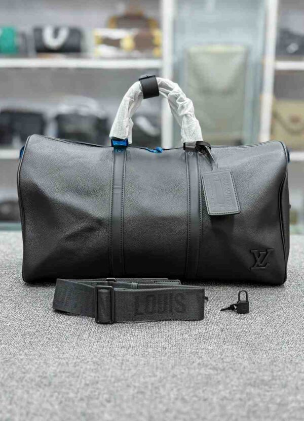 Louis Vuitton Keepall Bandoulière 40