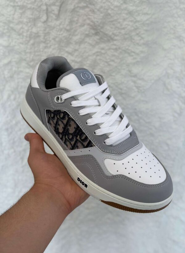 Dior B27 Low Top Sneakers - Image 2