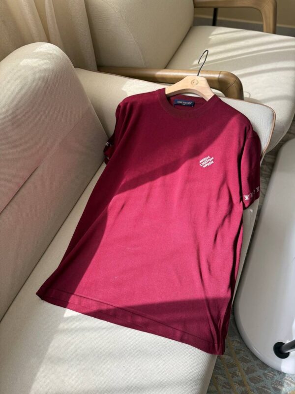 LV Signature Short-Sleeved Cotton Crewneck - Image 4